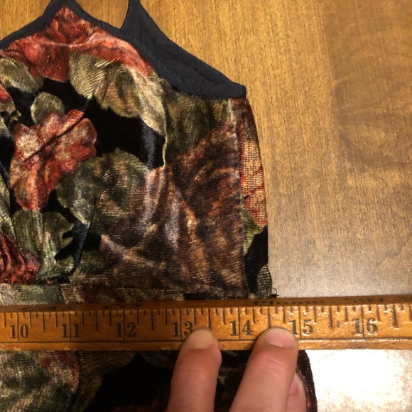 Nostalgia Vintage Velvet Maxi Dress - Picture 8 of 8